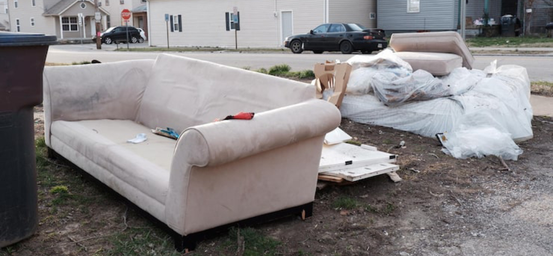 Furniture-removal-in-Pasadena-CA
