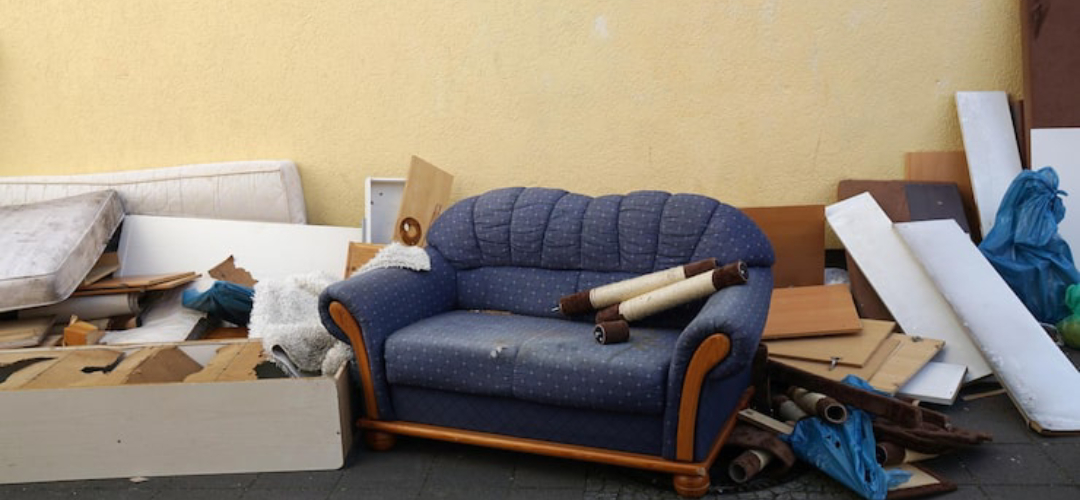 Furniture-removal-in-Pasadena-CA