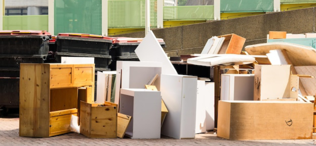 Furniture-removal-in-Pasadena-CA
